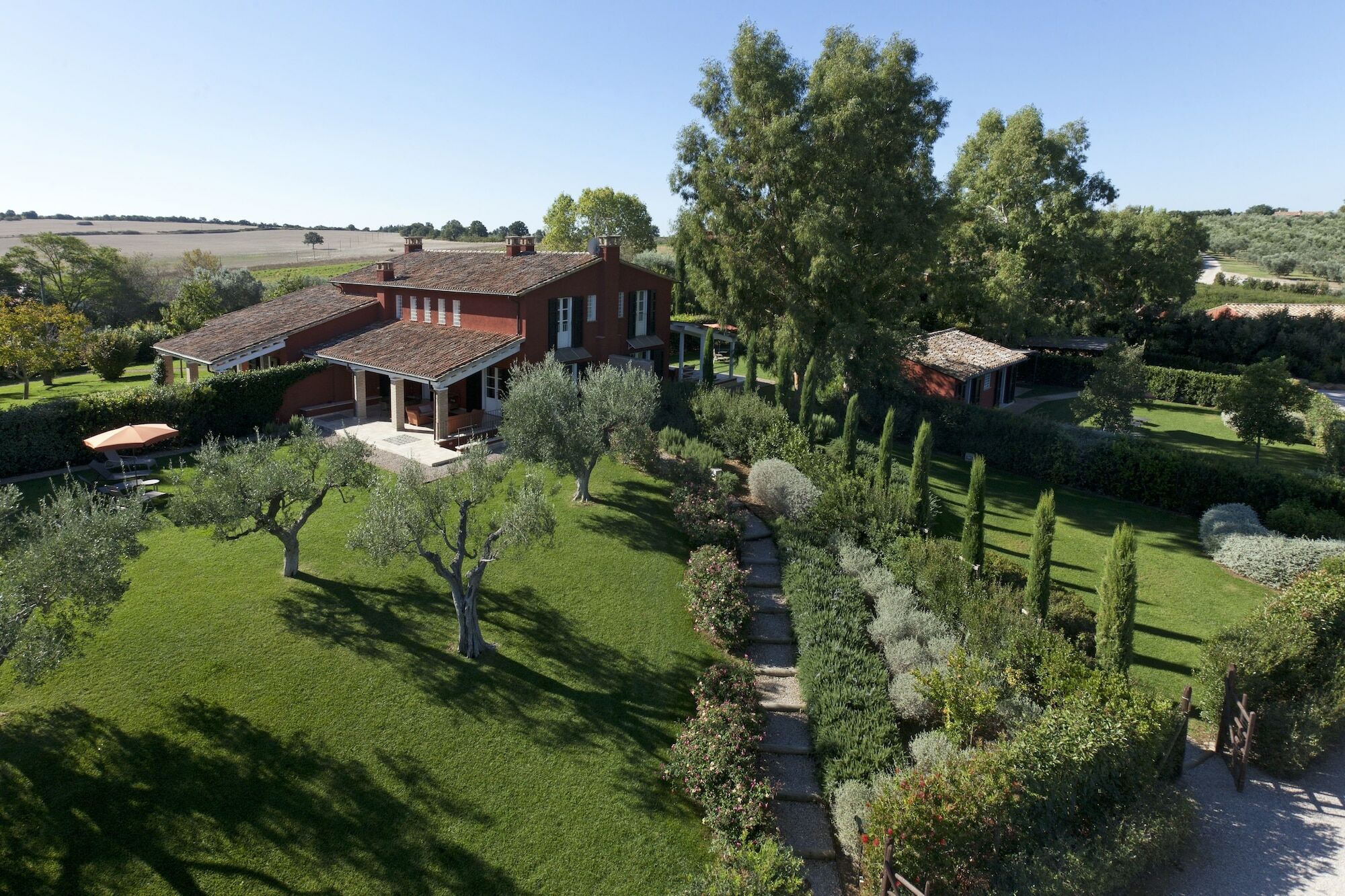 Rossa Farm stay *